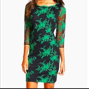 ADRIANNA PAPELL Green Lace Dress